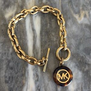 Michael Kors Gold Chain Bracelet with Tortoise Charm